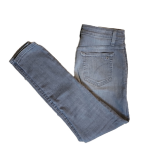 JOE'S skinny ankle gray jeans. Size 27